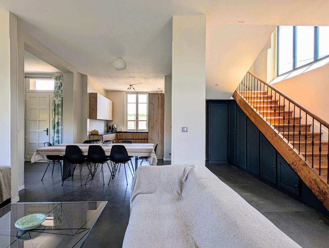 Maison à SALIES-DU-SALAT