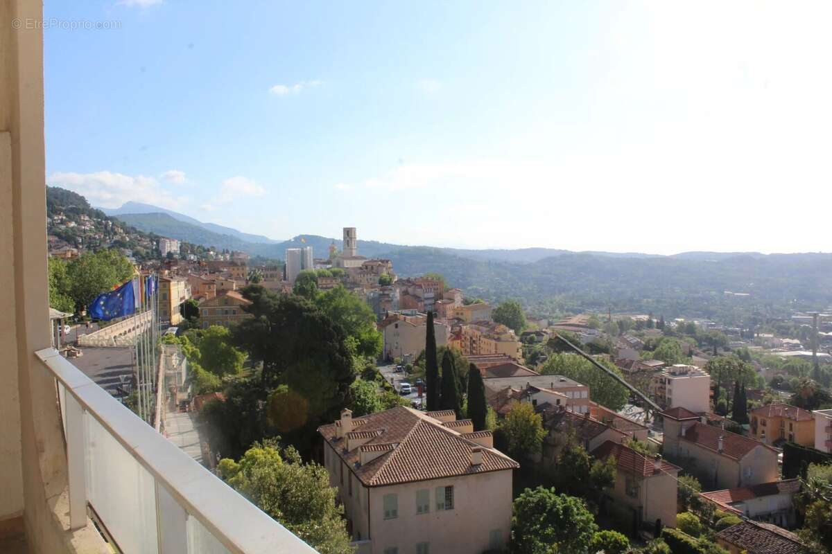 Appartement à GRASSE