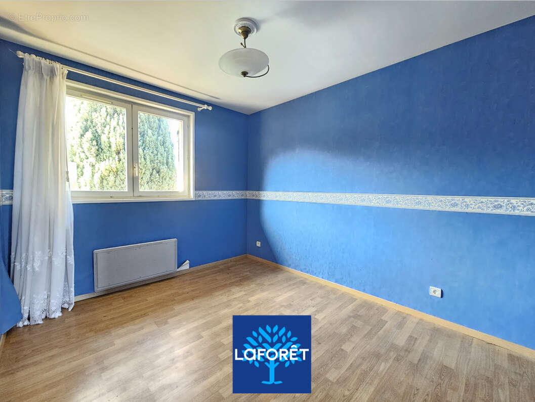 Maison à SAINT-PIERRE-DE-CHANDIEU