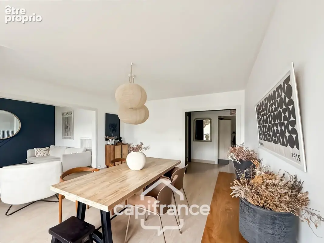À VENDRE PONTIVY – Appartement rénové de plus de 73 m² au dernier étage, à 500 m du centre-ville - photo 4