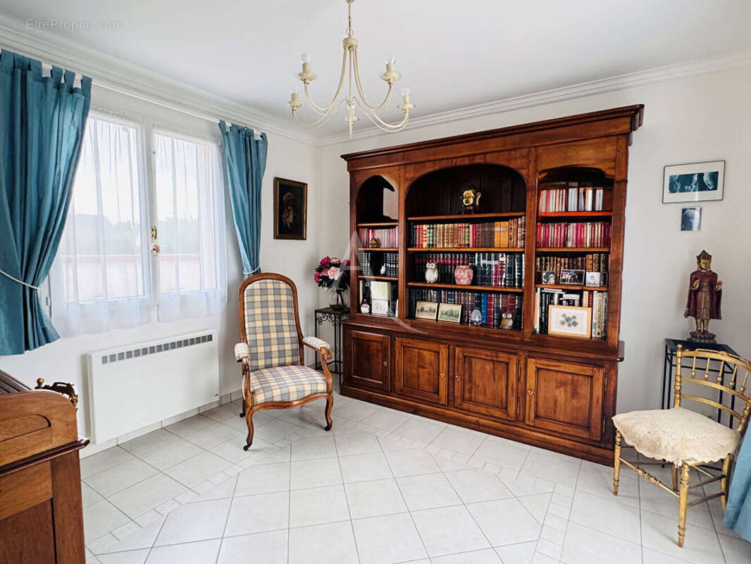 Maison a vendre romorantin - 6 chambres - 184 m² - photo 6