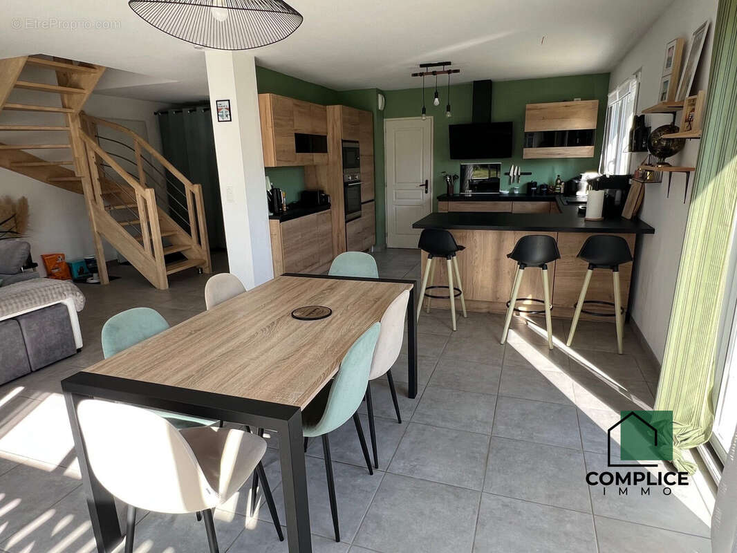 Maison à VIGNEUX-DE-BRETAGNE