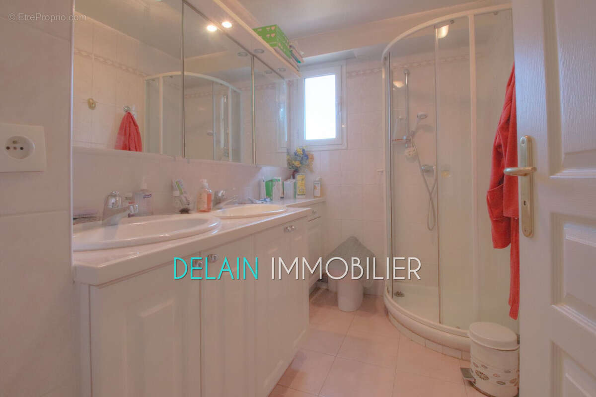 Appartement à CAGNES-SUR-MER