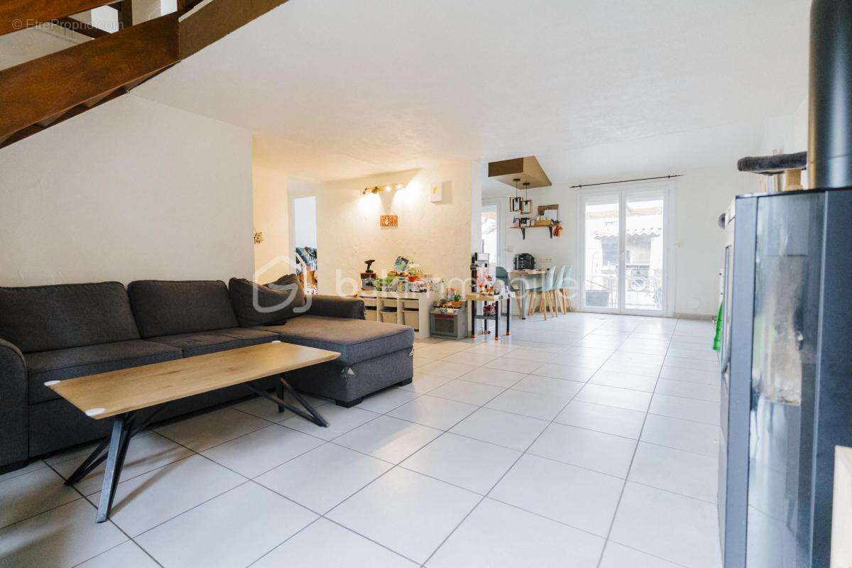 Maison 100 m² - 2 chambres - 2 faces - photo 3