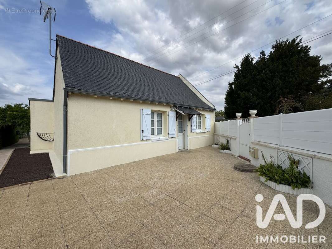 Maison 70 m² à Vivy  - photo 2
