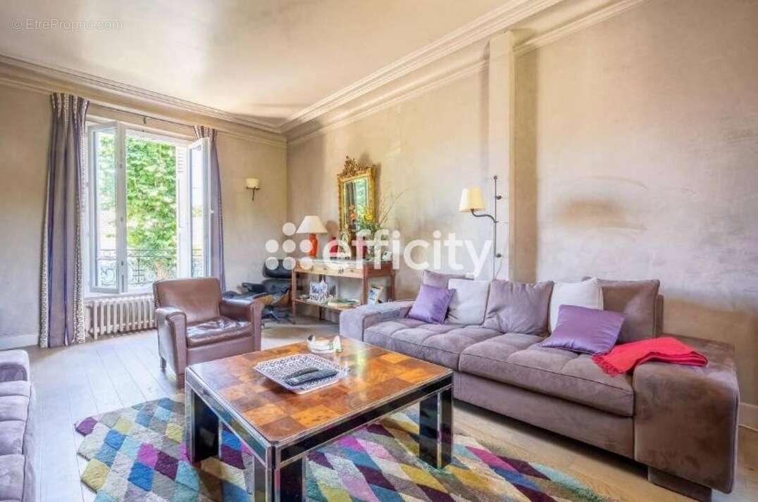 Maison 176 m² à Gagny  - photo 3