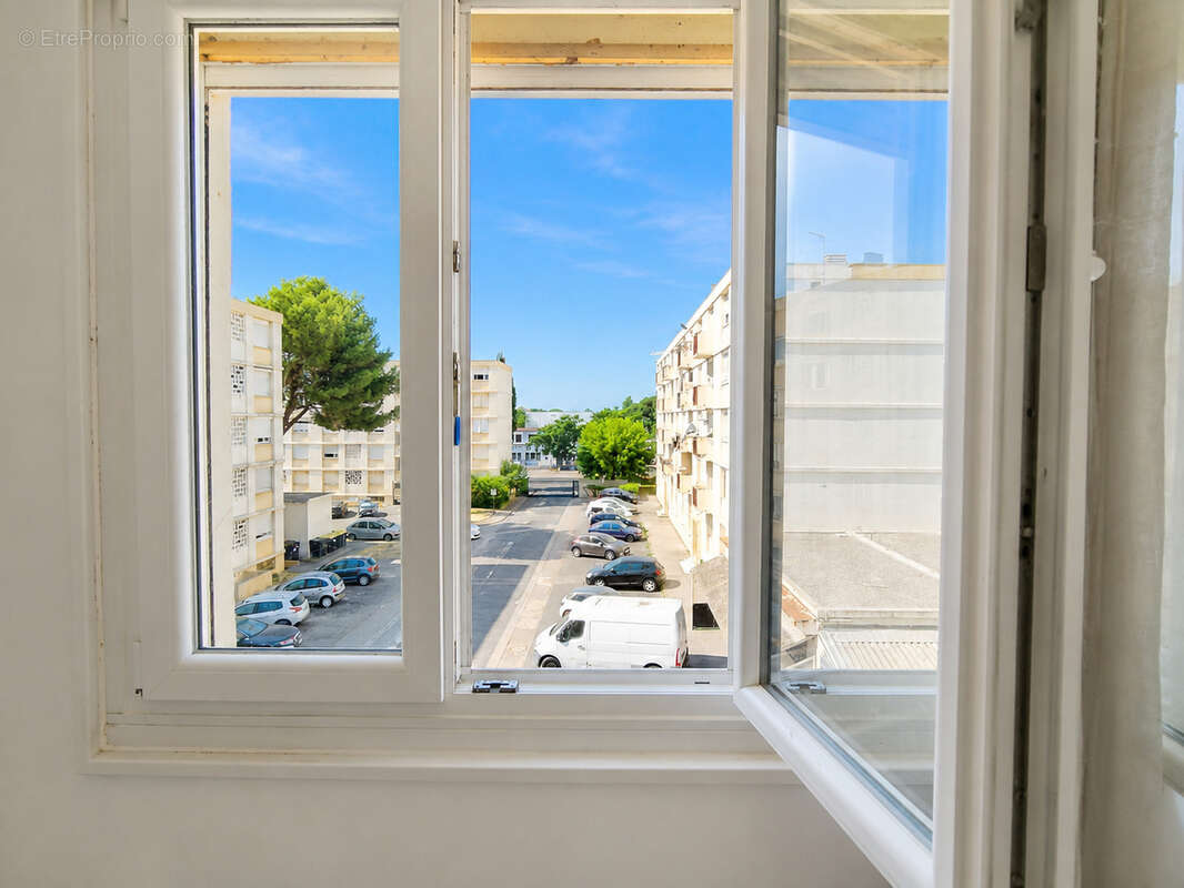 T3 lumineux avec balcon, cave et parking privé   Montpellier Près d'Arènes - photo 12