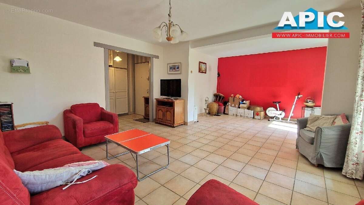 Appartement à GROSLAY