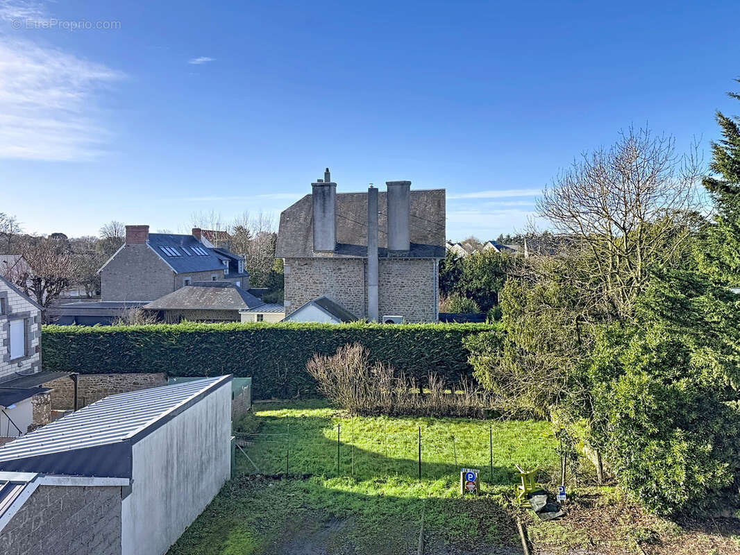 Appartement à CAROLLES