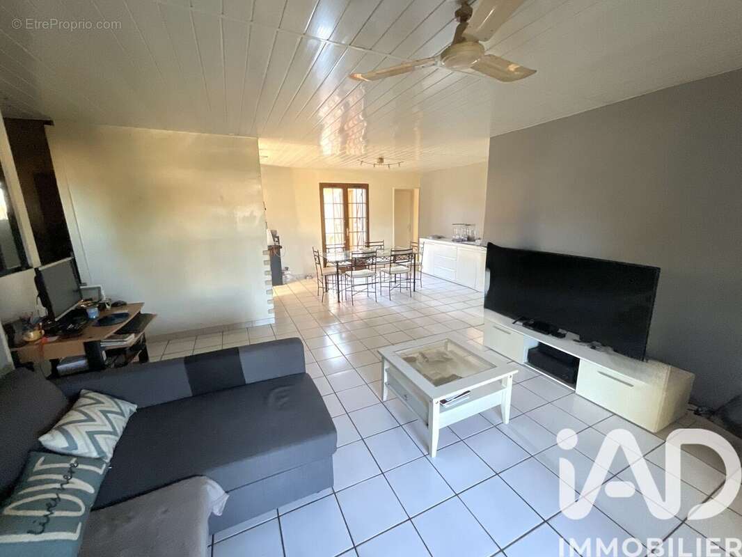 Photo 3 - Maison à PAREMPUYRE