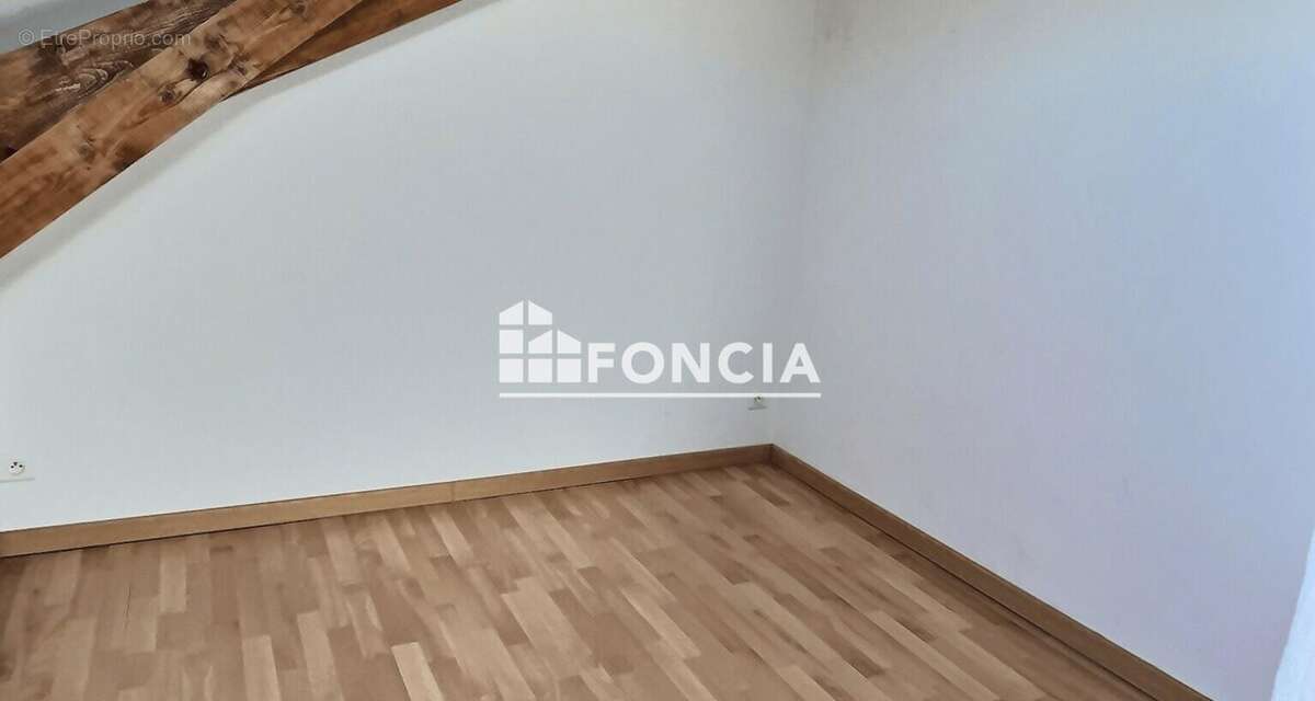 Appartement à ROUSSILLON