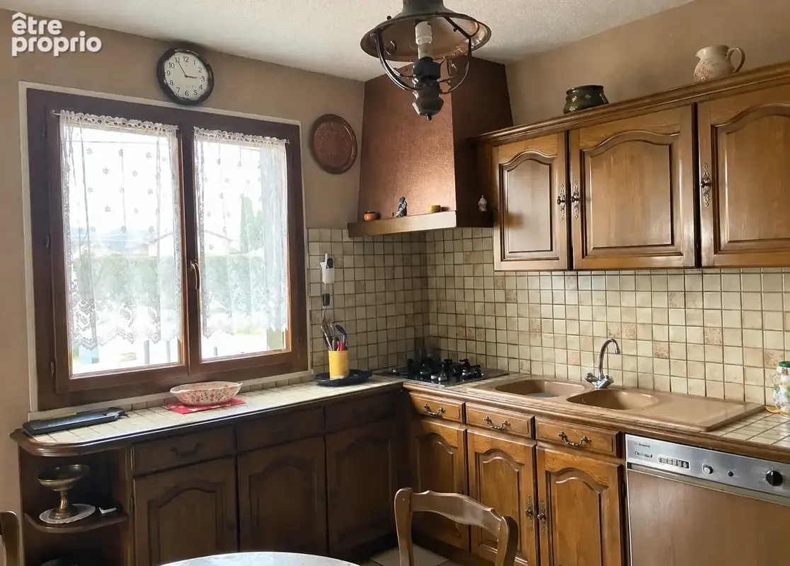 Vaugneray maison traditionnelle - photo 6
