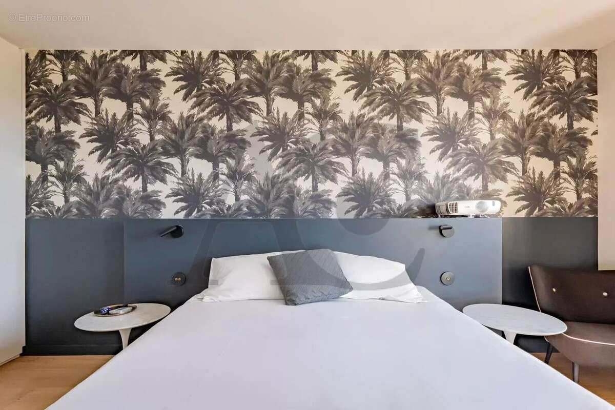 Appartement à VILLENEUVE-LOUBET