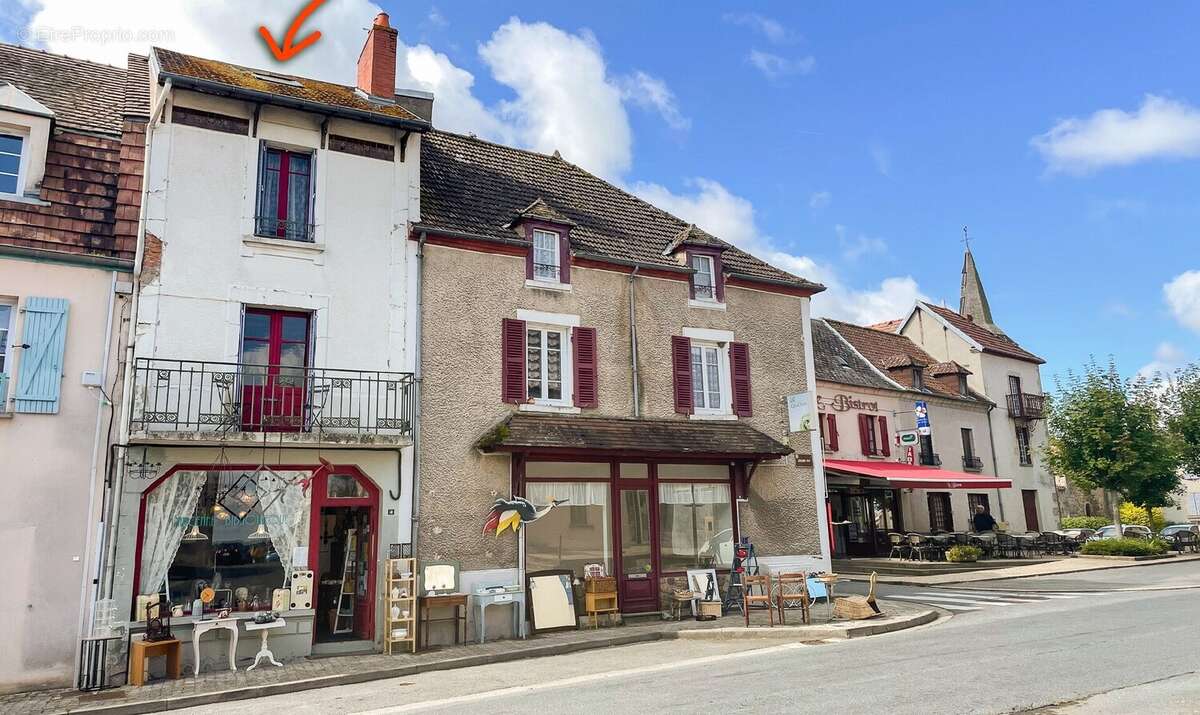 Maison à MARCILLAT-EN-COMBRAILLE