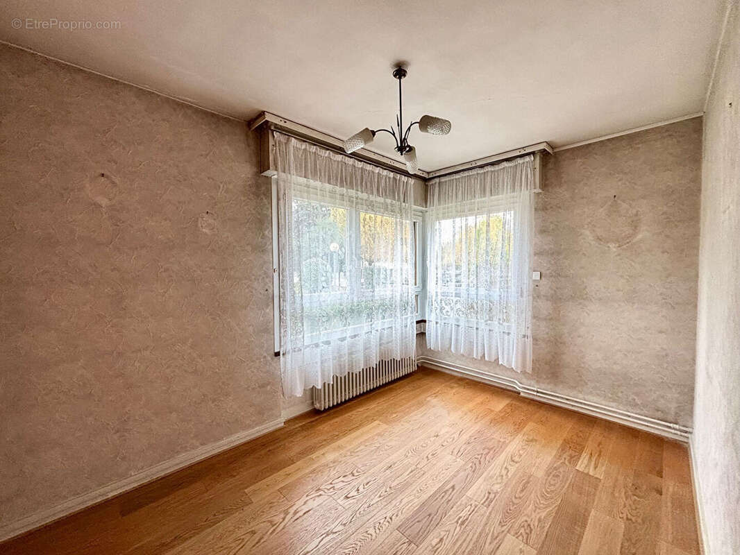 Appartement à LONGJUMEAU