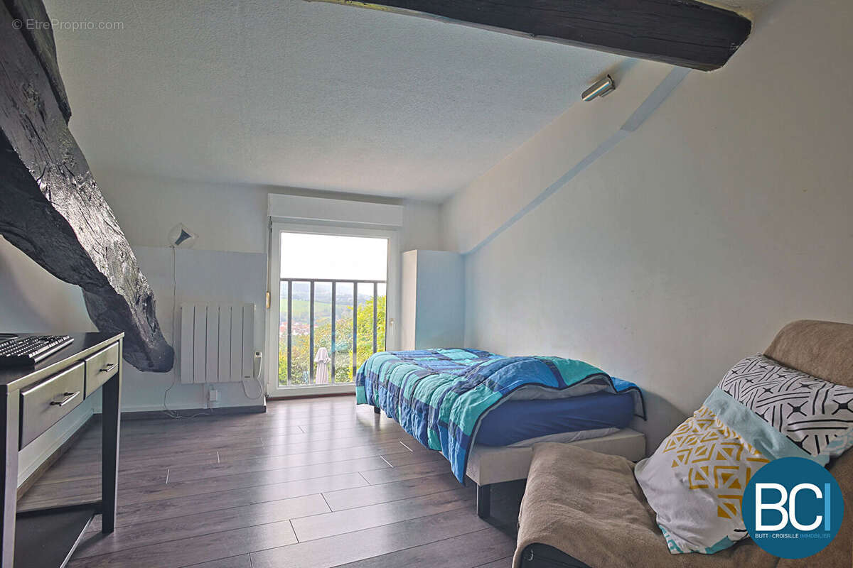 Maison à LAY-SAINT-CHRISTOPHE