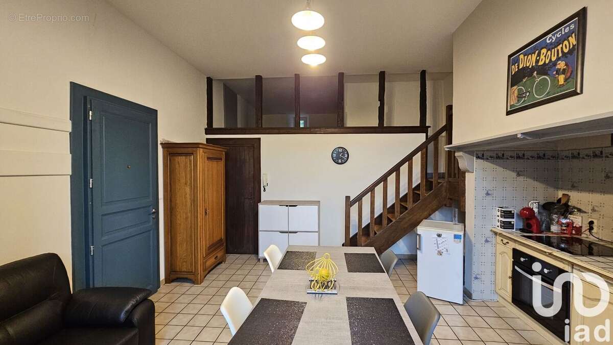 Photo 4 - Appartement à VIC-SUR-CERE