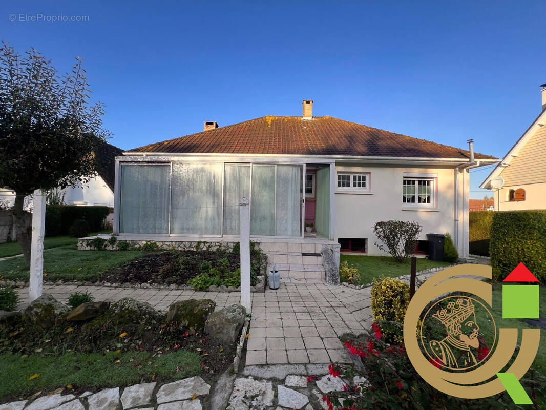 Maison à BREXENT-ENOCQ