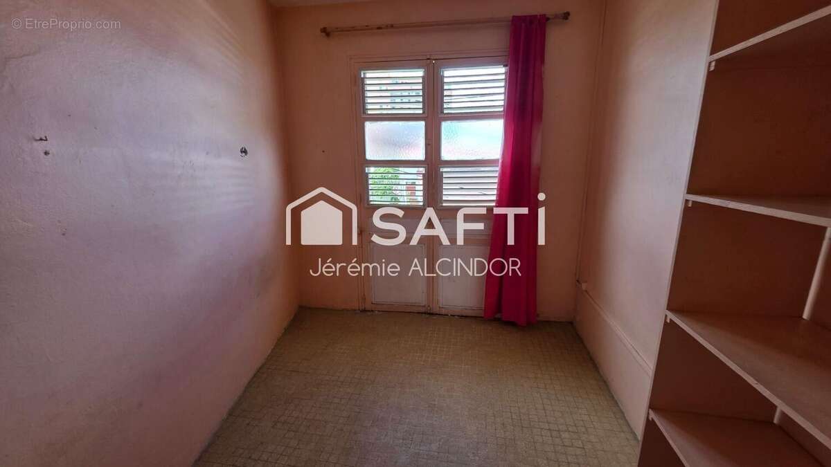 Photo 5 - Maison à FORT-DE-FRANCE