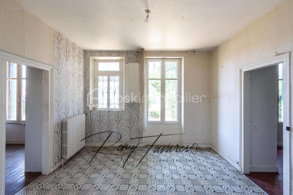 Maison à DORDIVES