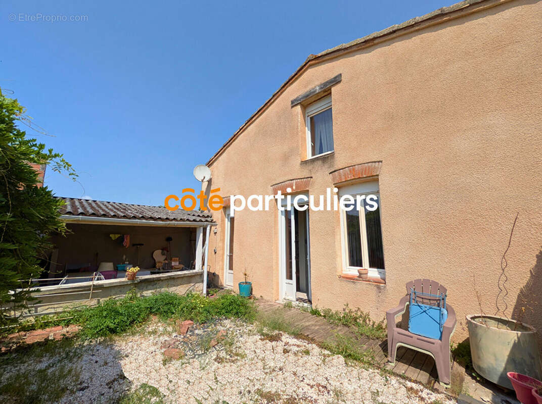 Maison à CASTELSARRASIN