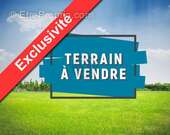 Terrain à SAINT-PIERRE
