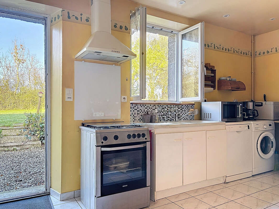 Maison à NEUFMESNIL