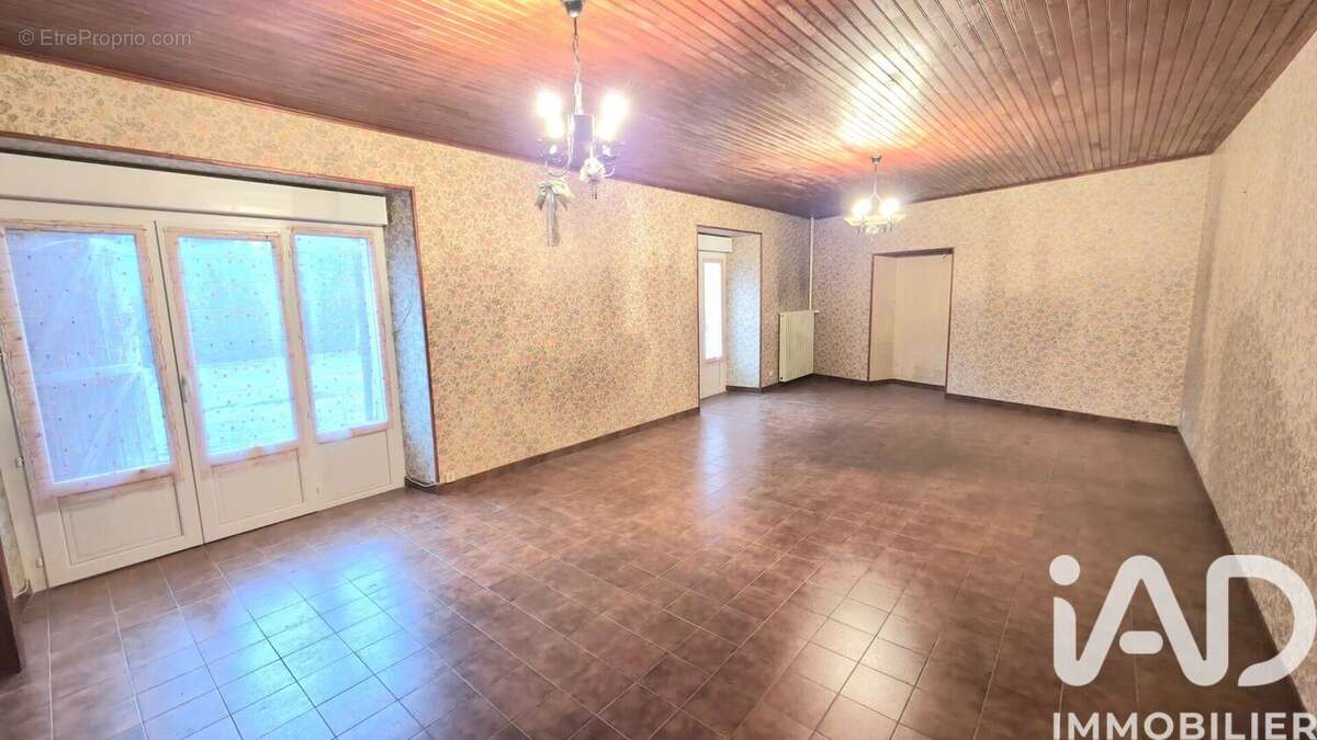 Maison 151 m² à Richebourg  - photo 7