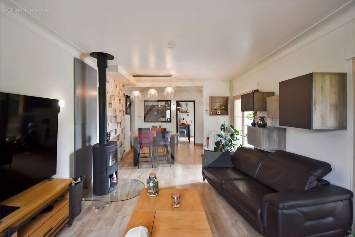 Maison 104 m² à Albias  - photo 4