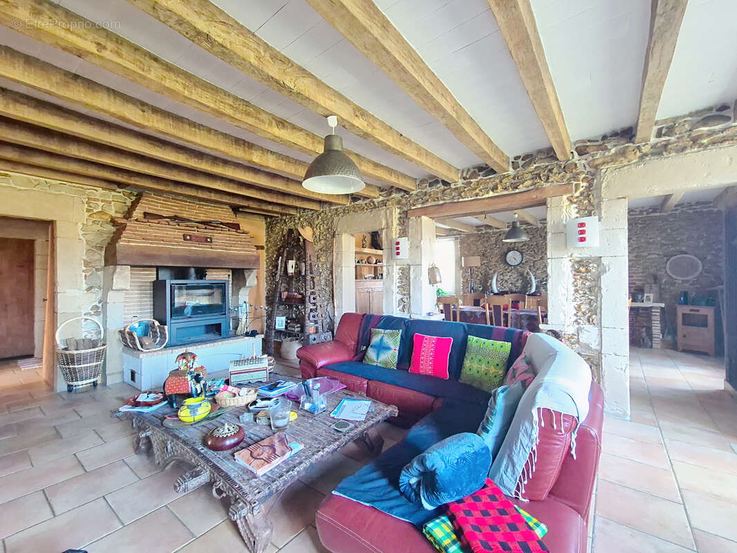 Maison à POYANNE