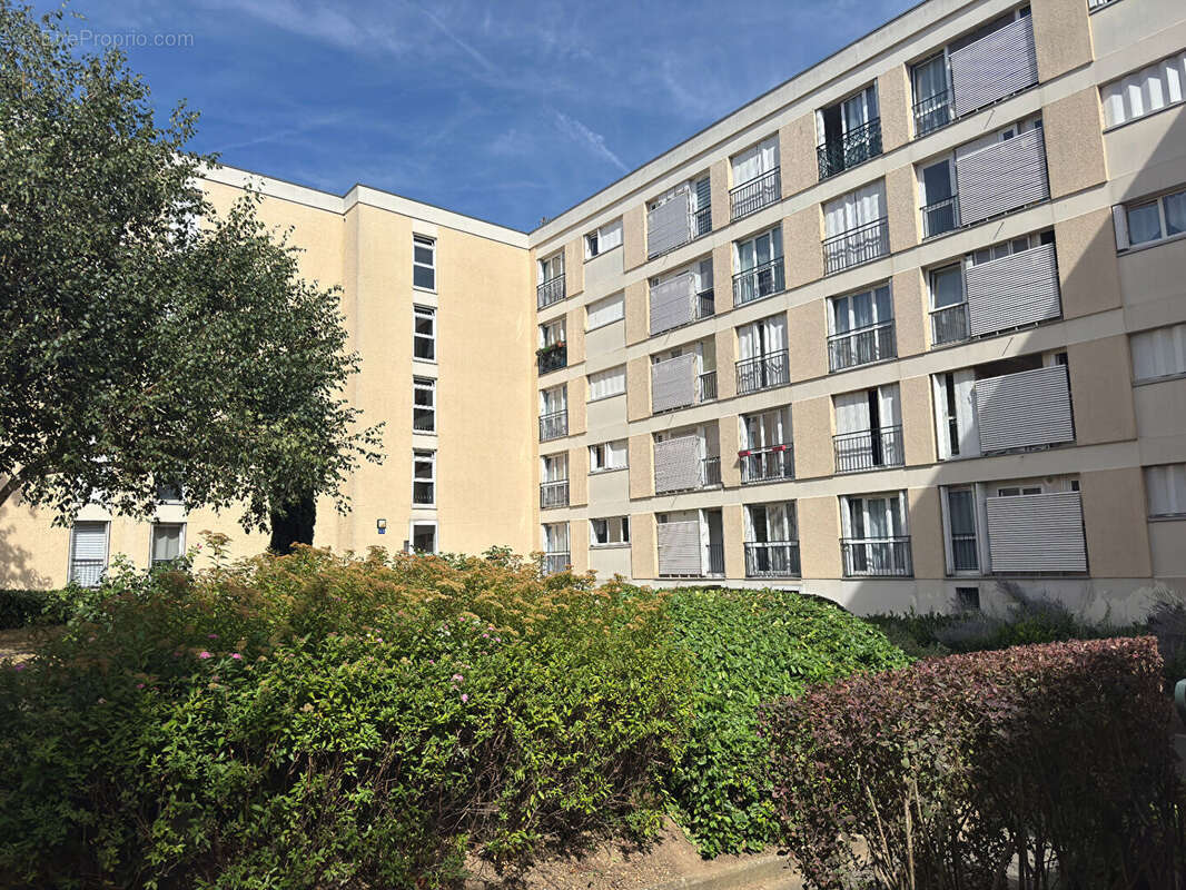 Appartement à YERRES