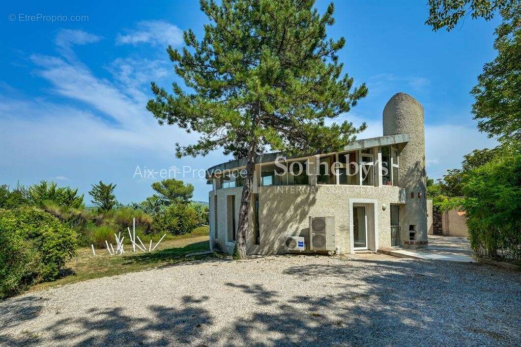 Maison à AIX-EN-PROVENCE