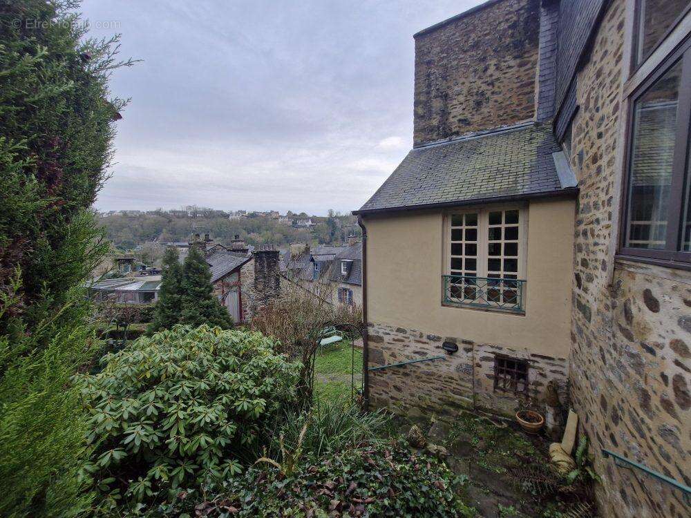 Vue sur le parc et la vallée  - Appartement à DINAN