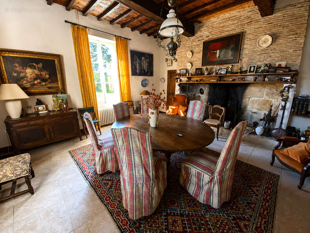 Maison de maître avec dépendances et piscine entre Auch et Vic-fezensac - photo 12