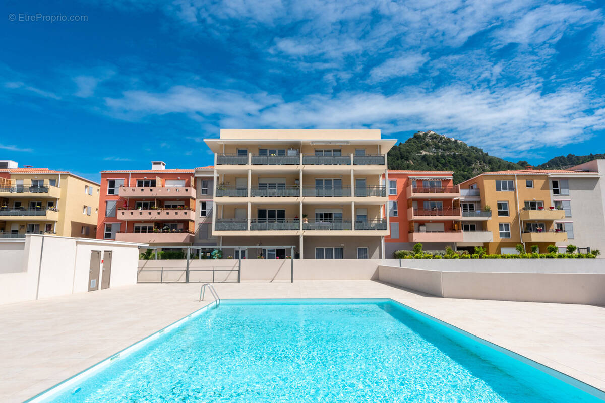 Appartement à SAINT-MARTIN-DU-VAR