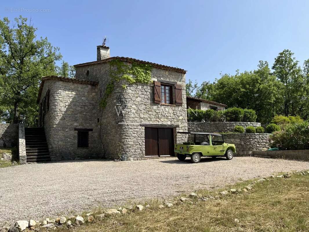 Maison à FAYENCE