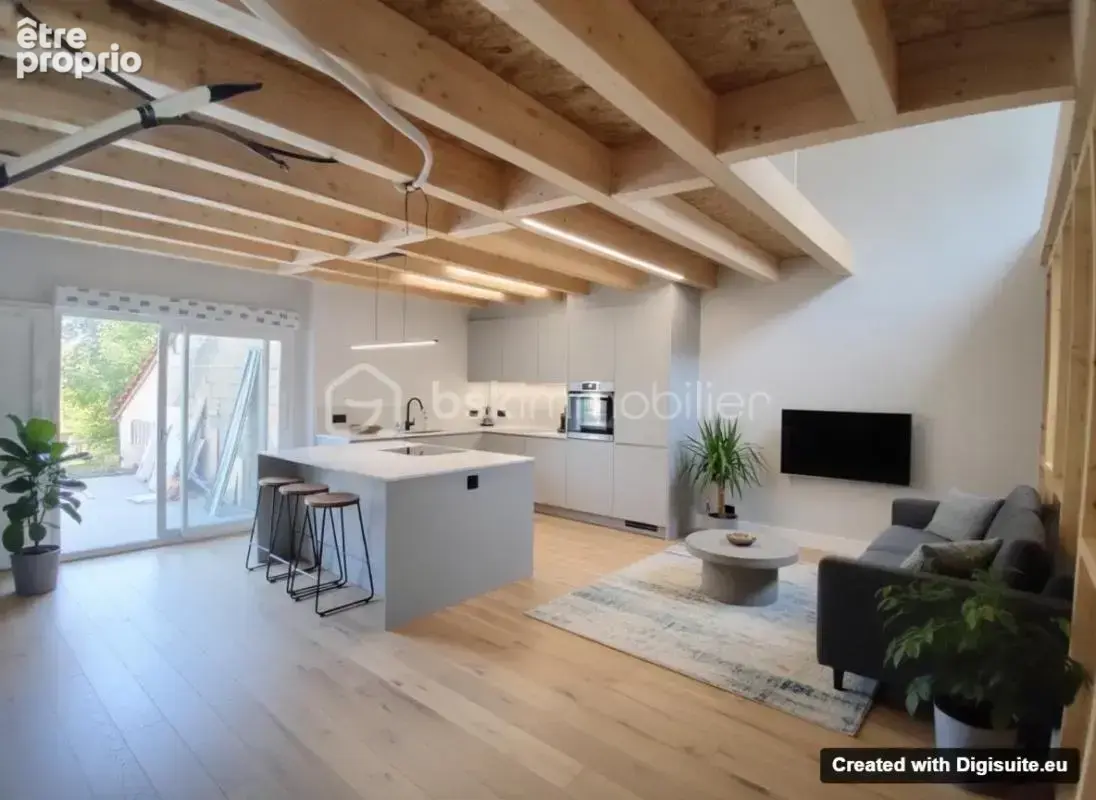 Appartement à CHAMPVANS-LES-MOULINS