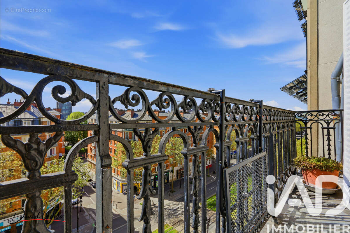 Photo 3 - Appartement à PARIS-14E