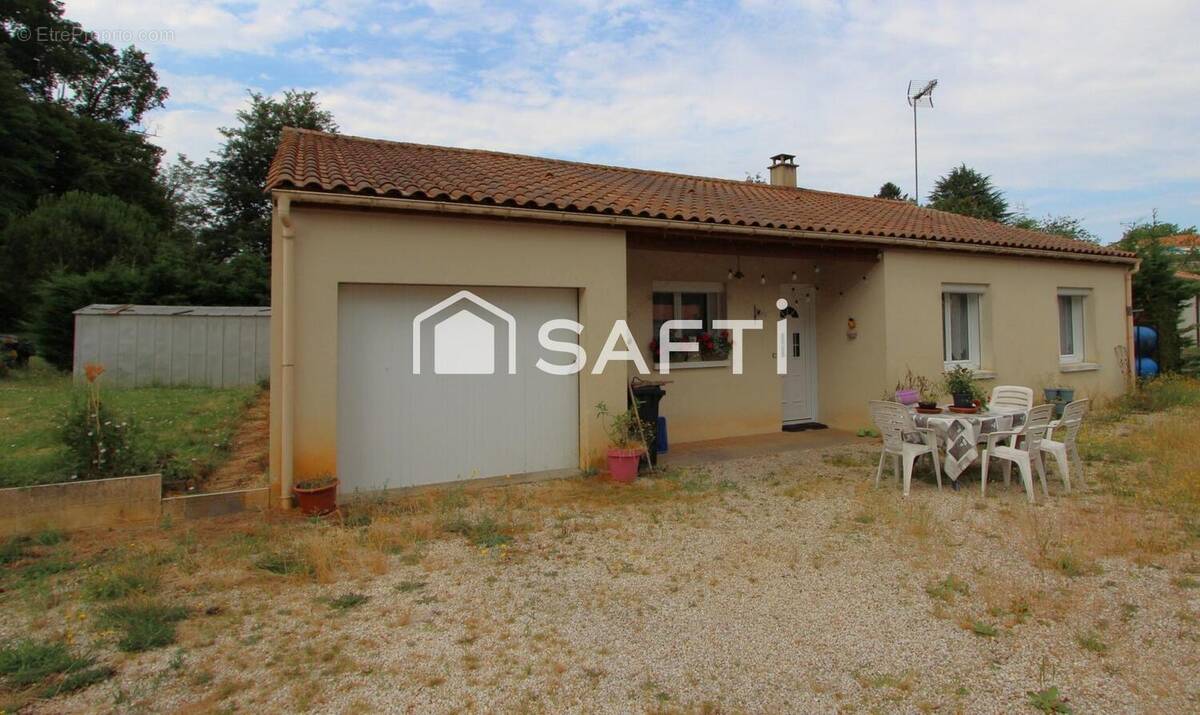 Photo 1 - Maison à LA CAILLERE-SAINT-HILAIRE