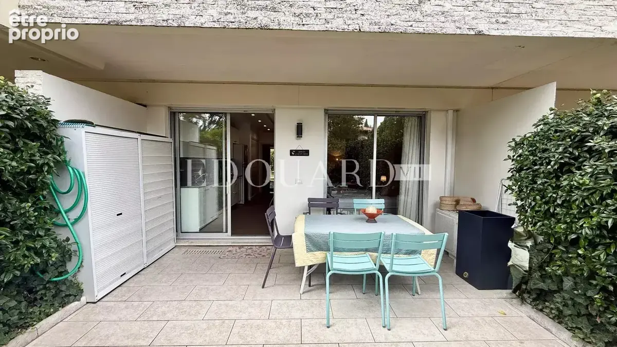 Trois pièces d’exception à Roquebrune Cap Martin, dans immeuble de grand standing avec superbe piscine - photo 16