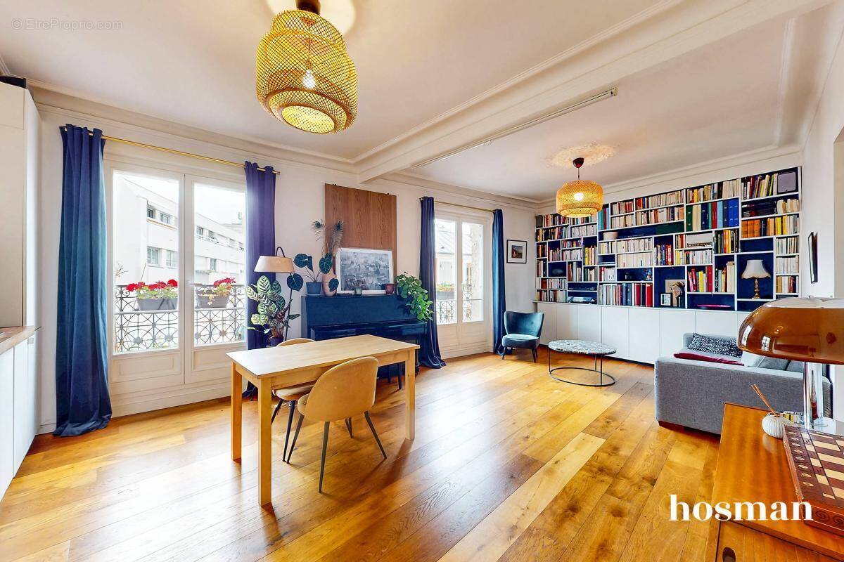 Appartement à PARIS-19E