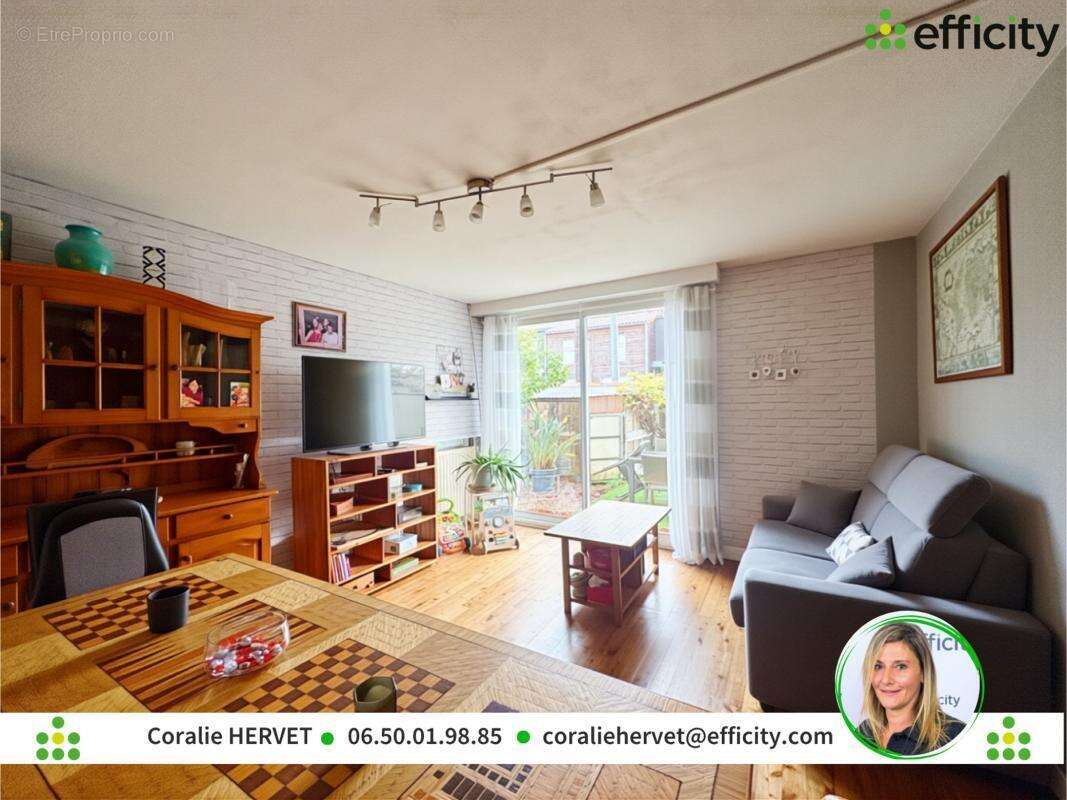 Maison à L&#039;ISLE-D&#039;ESPAGNAC