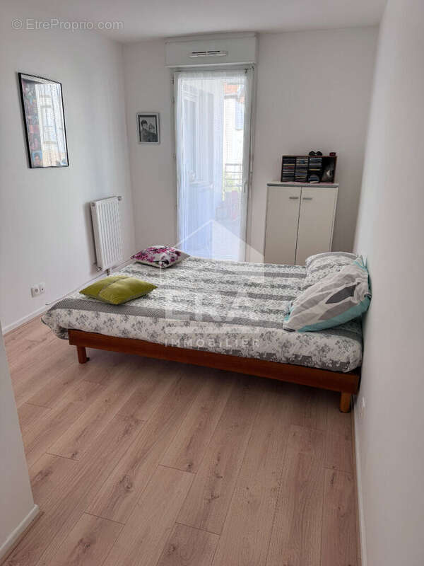 Appartement à BRIE-COMTE-ROBERT