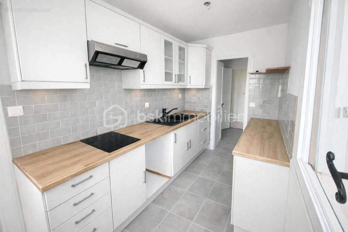 Appartement à TREMBLAY-EN-FRANCE