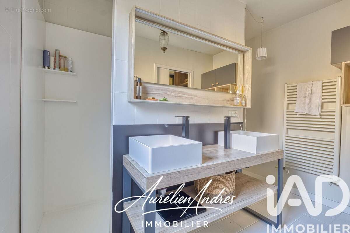 Photo 9 - Maison à SAINT-AGREVE