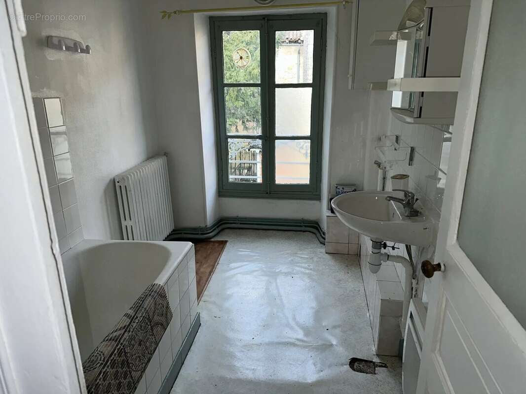 Appartement à GENCAY