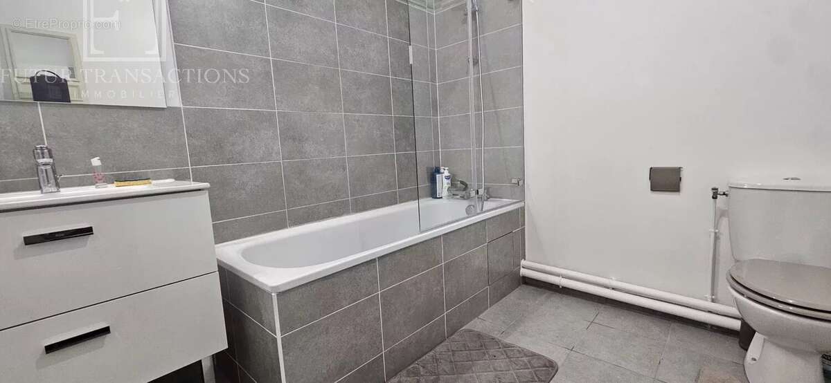 Appartement à COLOMBES