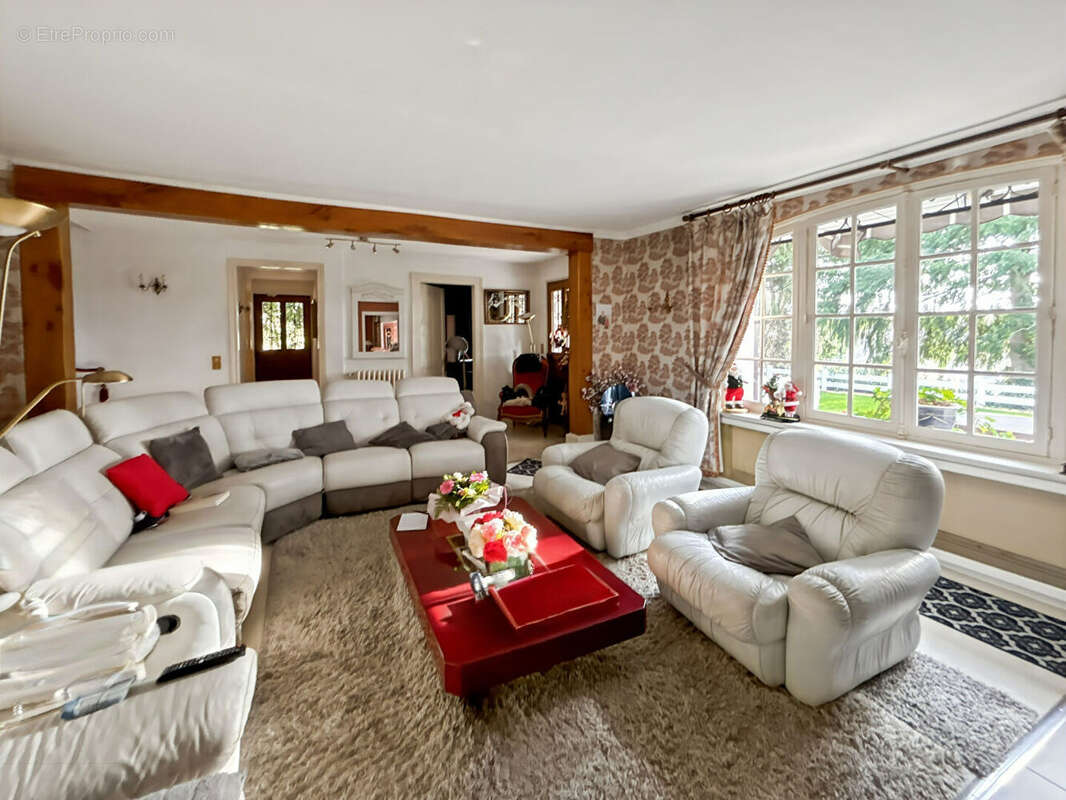 Maison à BERNAY