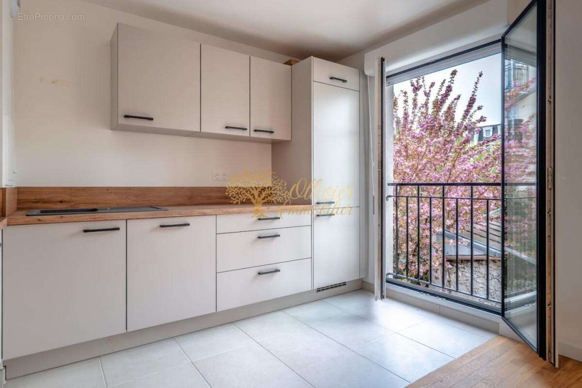 Appartement à MAISONS-ALFORT