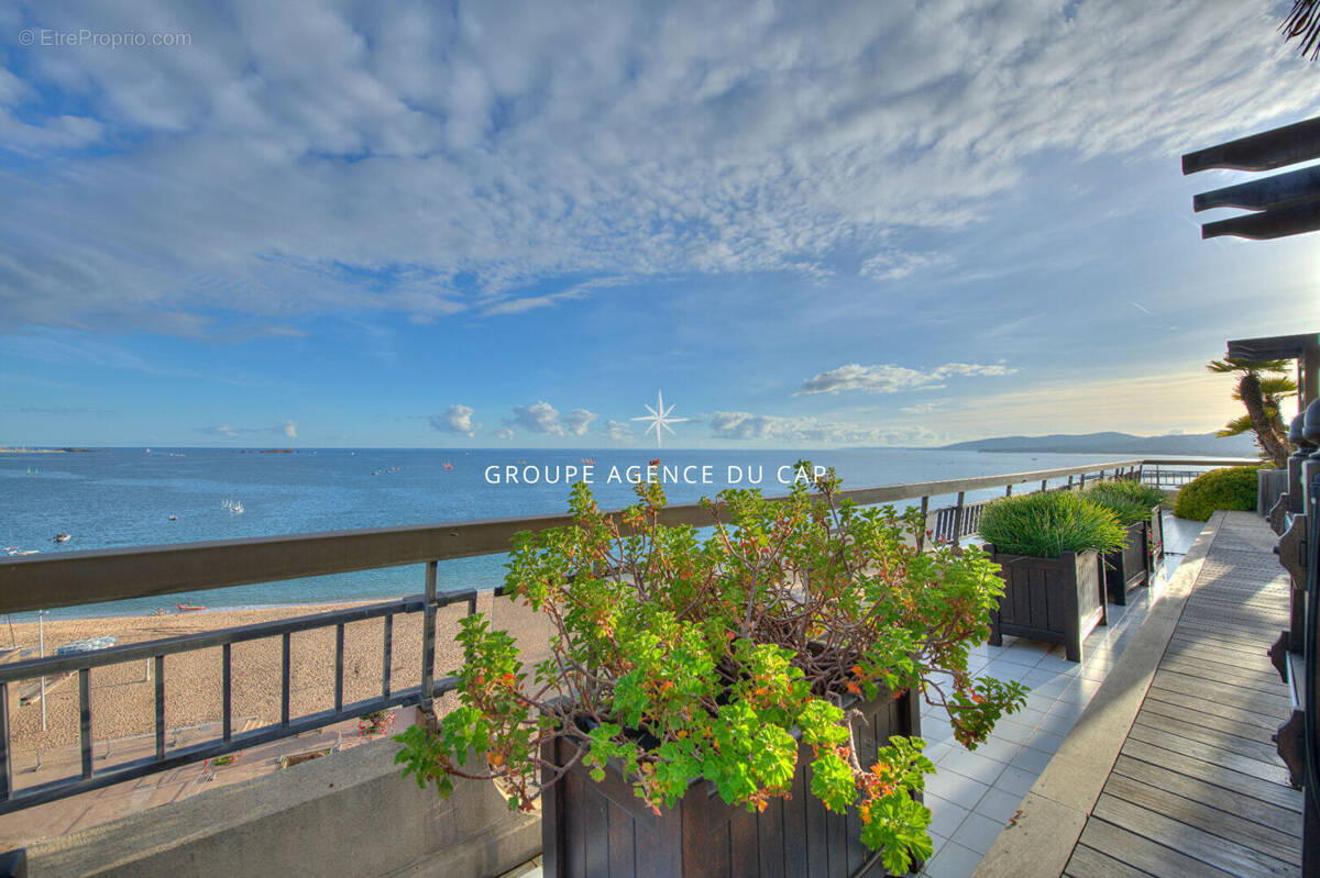 Appartement à FREJUS